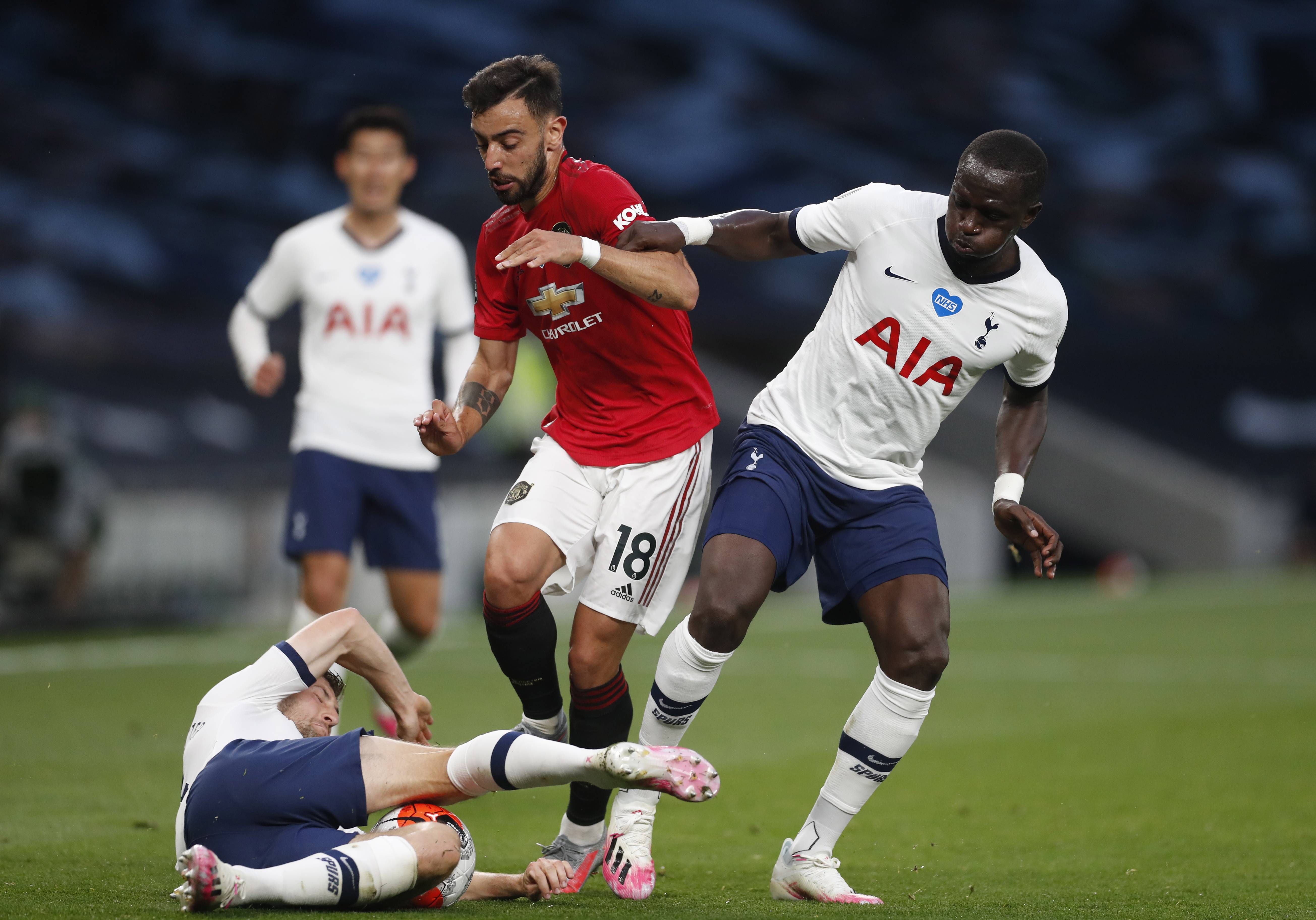 加兰再次展 加兰再次展